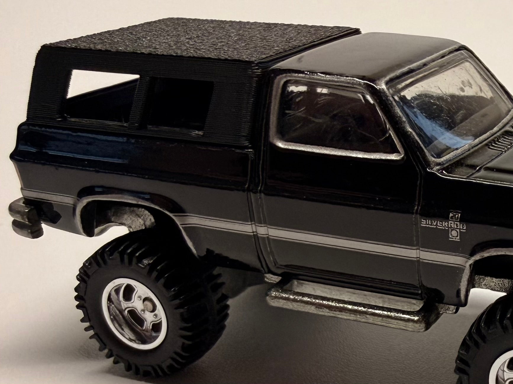 CAMPER TOP FOR 83 CHEVY SILVERADO